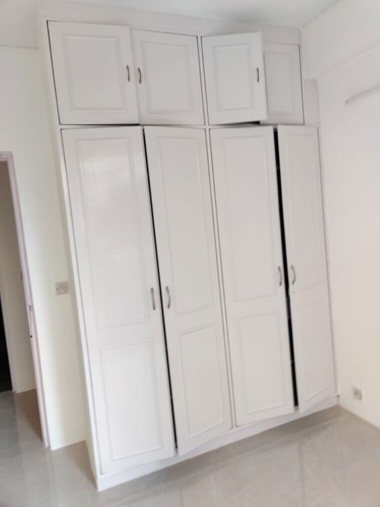 undefined, dlf-oakwood-estate 4 Bedroom 1767 Sq.Ft. Apartment In Dlf Phase ii Gurgaon 10067890