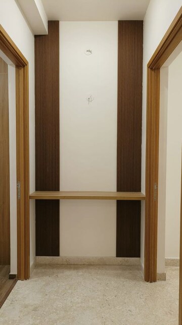 Room in 5 BHK Apartment at SNN Clermont, Hebbal – for Rent