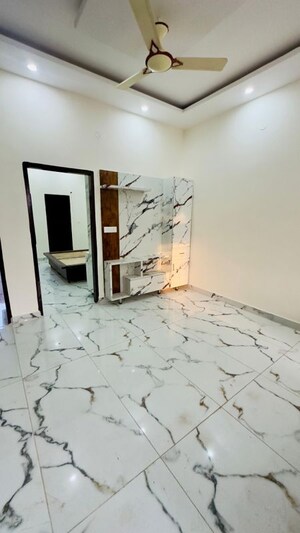 Room in 2 BHK Builder Floor at Sector 115 – for Sale