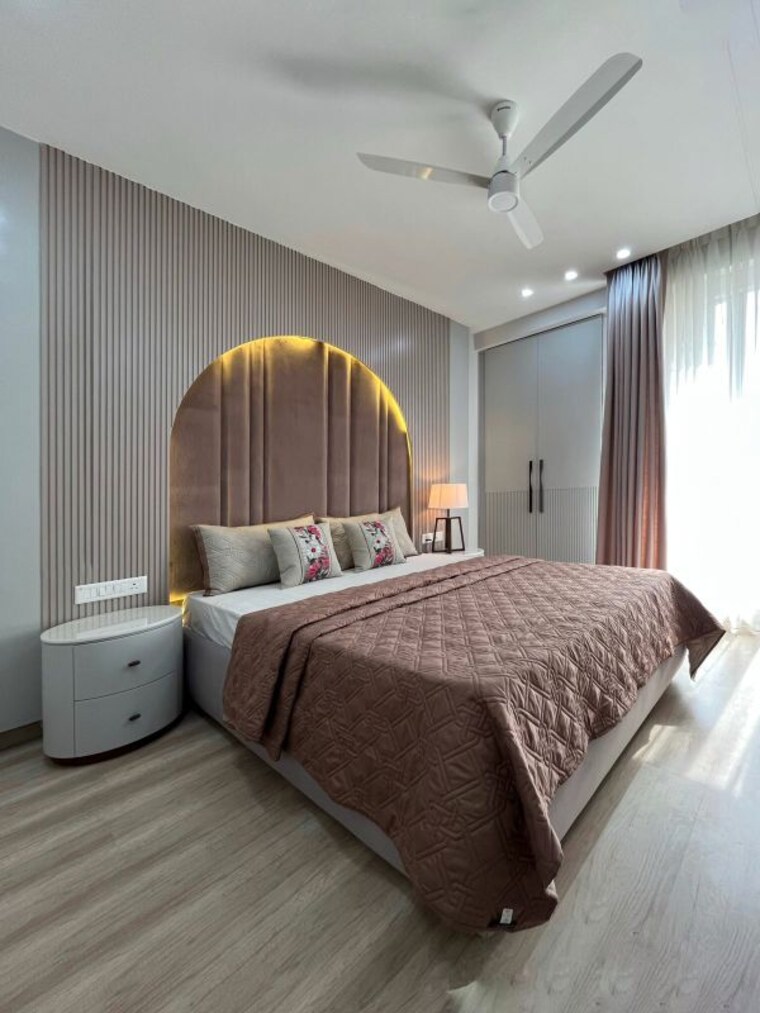 Bedroom, sector 114 3 Bedroom 150 Sq.Yd. Builder Floor In Sector 114 Mohali 10067820