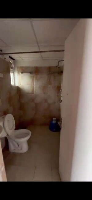 Bathroom in 2.5 BHK Apartment at Ajnara Le Garden, Sector 16b Greater Noida – for Rent