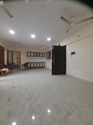 Room in 1 BHK Apartment at Ulwe Sector 3 – for Rent