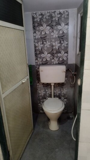 Bathroom in 2 BHK Apartment at Dombivli West – for Rent