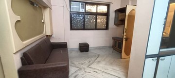 Parking in 2 BHK Apartment at Bharat Mahal, Churchgate – for Rent
