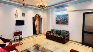 2 BHK Builder Floor For Rent in Lajpat Nagar