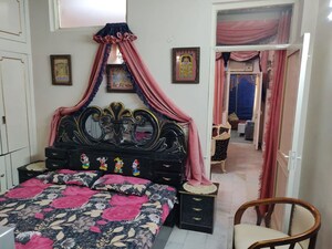Bedroom in 2 BHK Apartment at Lajpat Nagar ii – for Rent