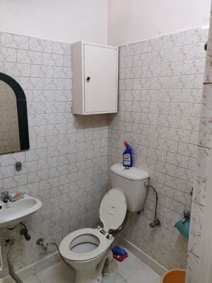 Bathroom in 2 BHK Apartment at Lajpat Nagar ii – for Rent