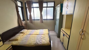 Bedroom in 2.5 BHK Apartment at Zalawad Darshan CHS, Andheri West – for Rent