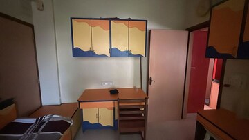 Team Area in 2.5 BHK Apartment at Zalawad Darshan CHS, Andheri West – for Rent