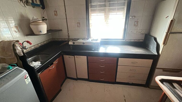 Kitchen, zalawad-darshan-chs 2.5 Bedroom 800 Sq.Ft. Apartment In Andheri West Mumbai 10067950