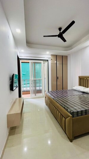 Bedroom in 2 BHK Builder Floor at DLF City Gurgaon, Sector 27 – for Rent