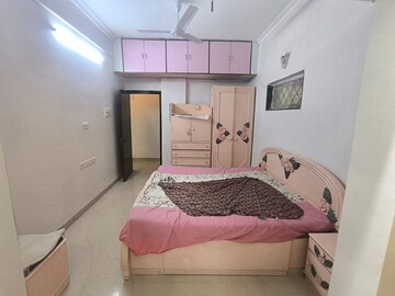 Bedroom in 2 BHK Apartment at Bandra West – for Rent