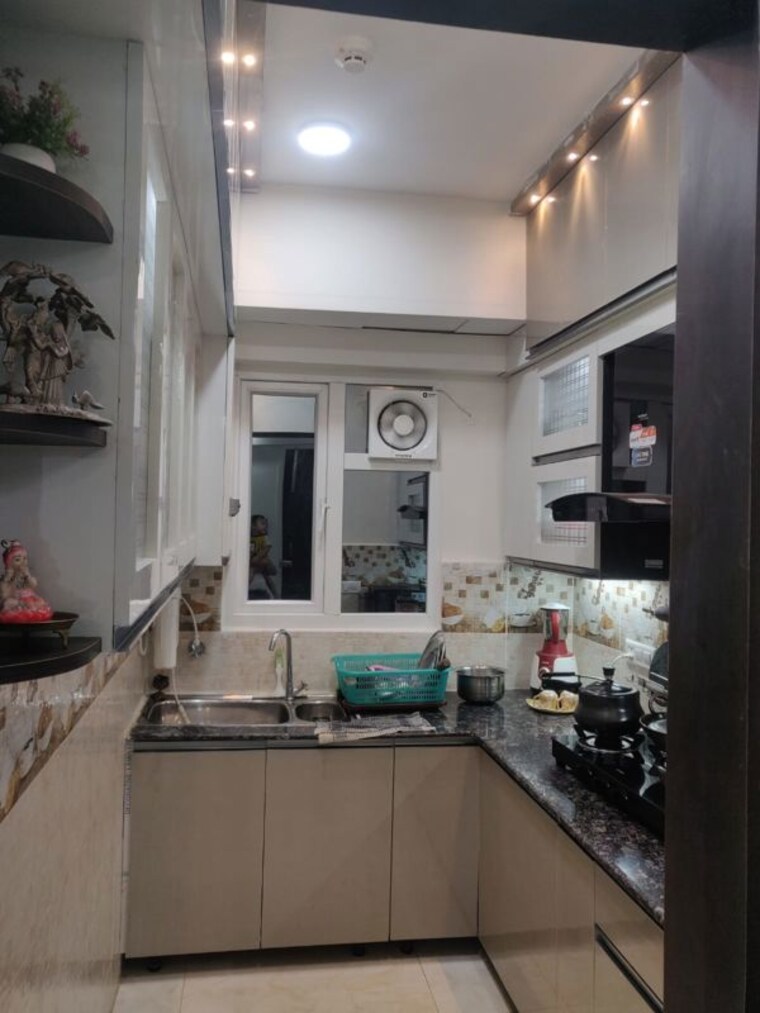 Kitchen, gaurs-siddhartham 3 Bedroom 1185 Sq.Ft. Apartment In Siddharth Vihar Ghaziabad 10068019