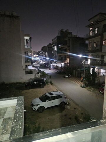 Parking in 3 BHK Apartment at M3M Atrium, Sector 57 – for Rent