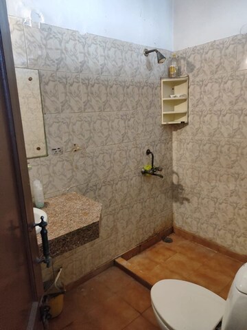Bathroom in Studio Apartment at RWA Apartments, Sector 31 – for Rent