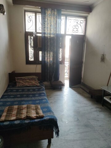 Living Room in Studio Apartment at RWA Apartments, Sector 31 – for Rent