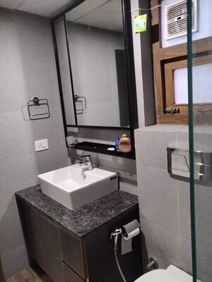 Master Bedroom in 1 BHK Builder Floor at Sector 43 – for Rent