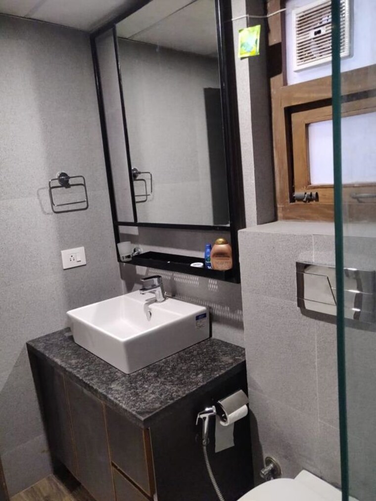 Master Bedroom, sector 43 1 Bedroom 3000 Sq.Ft. Builder Floor In Sector 43 Gurgaon 10068051