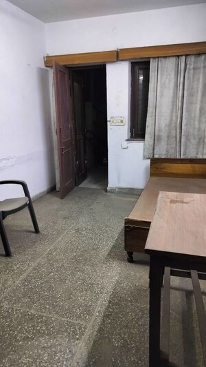 Bathroom in Studio Villa at RWA Apartments Sector 30, Sector 30 – for Rent