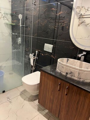 Bathroom in 3 BHK Apartment at Banjara Hills – for Rent