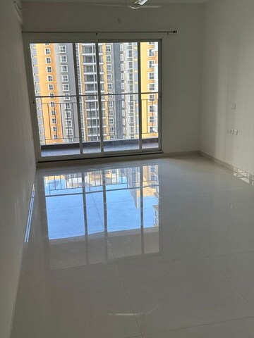 Room in 2 BHK Apartment at Pride Purple Park Titan, Hinjewadi – for Rent