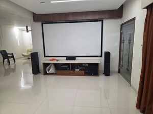 Room in 3 BHK Apartment at EIPL Rivera, Narsingi – for Rent