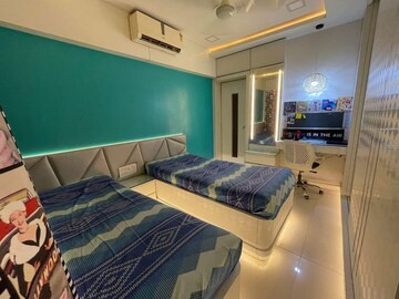 2 BHK Apartment For Rent in Lalani Grandeur, Goregaon East