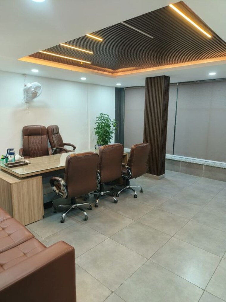 Living Room, sector 2 Commercial Office Space 3200 Sq.Ft. In Sector 2 Noida 10068112