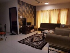 2 BHK Apartment For Rent in Seasons Avenue Khar West
