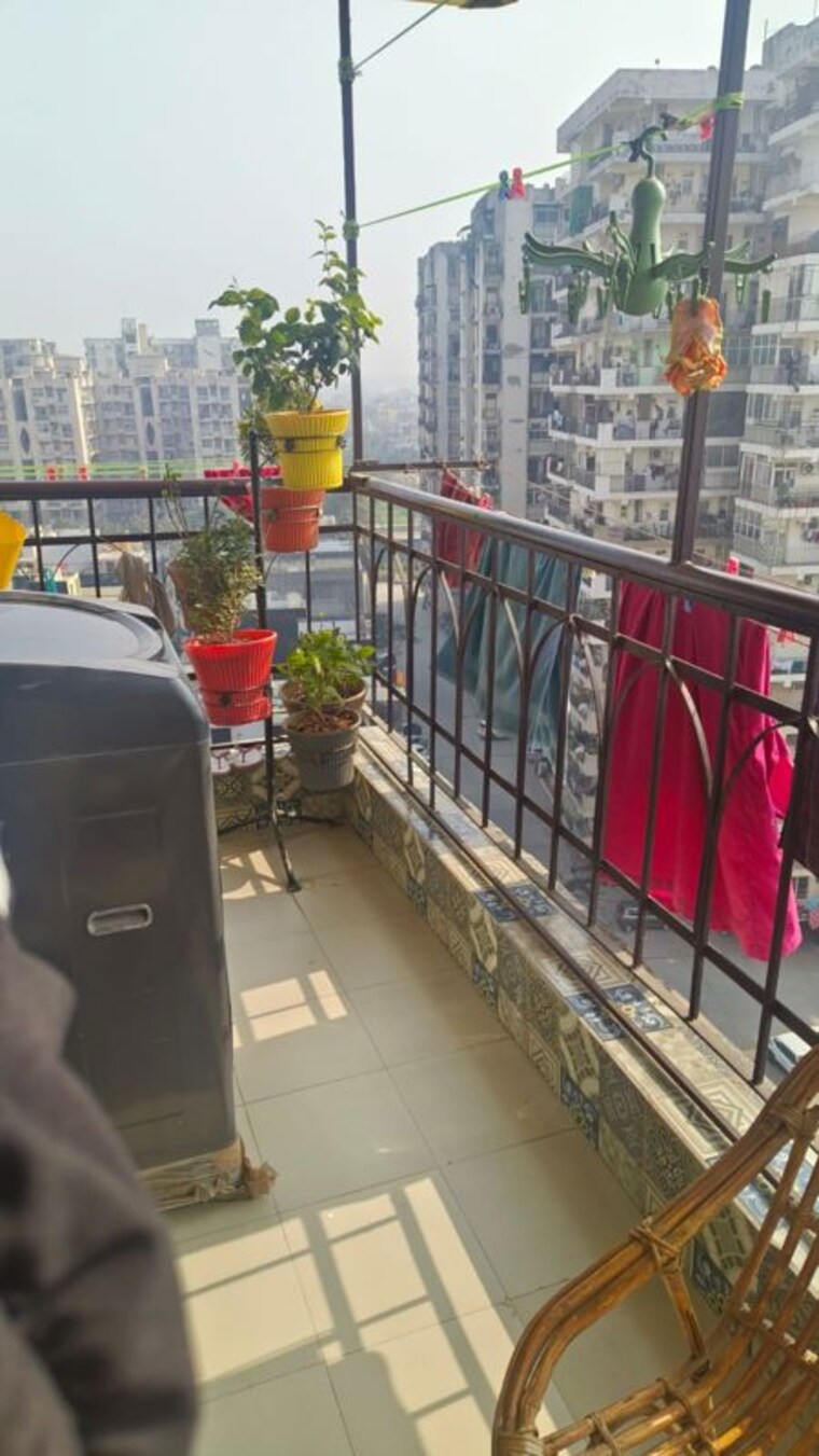 Balcony, raj nagar extension 2 Bedroom 920 Sq.Ft. Apartment In Raj Nagar Extension Ghaziabad 10068148