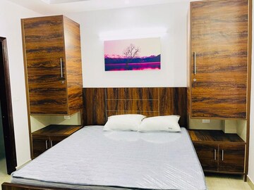 1 RK Builder Floor For Rent in Dlf Cyber City, Sector 24