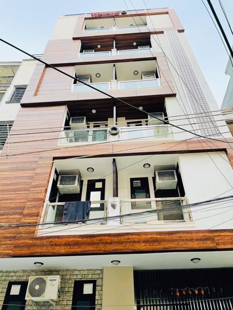 Exterior View, dlf-cyber-city 1 RK 1000 Sq.Ft. Builder Floor In Sector 24 Gurgaon 10068165