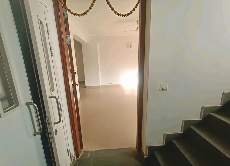 undefined, emaar-emerald-floors-premier 3 Bedroom 1650 Sq.Ft. Apartment In Sector 65 Gurgaon 10068179