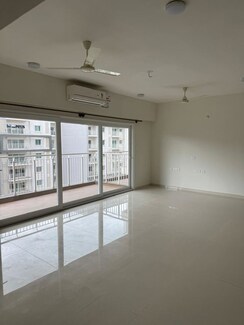 3.5 BHK Apartment For Rent in LnT Raintree Boulevard