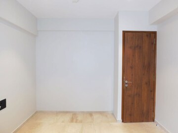 Living Room in 3 BHK Apartment at Laxmi Niwas Khar West, Khar West – for Rent