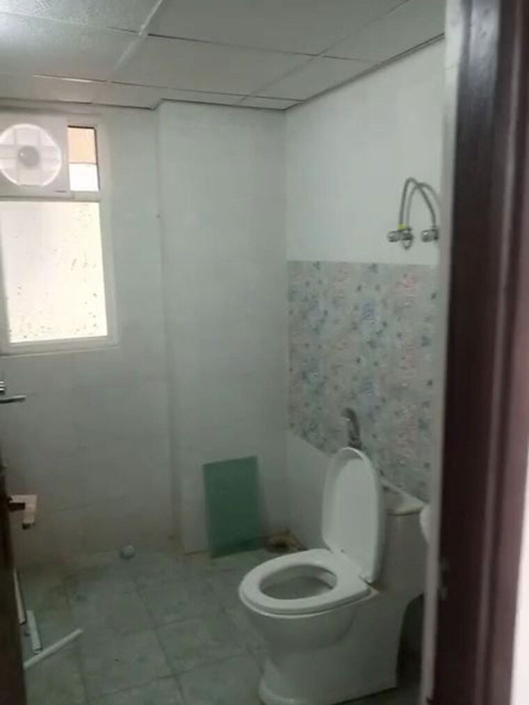 Bathroom, rise-organic-homes 2 Bedroom 656 Sq.Ft. Apartment In Mahurali Ghaziabad 10068235