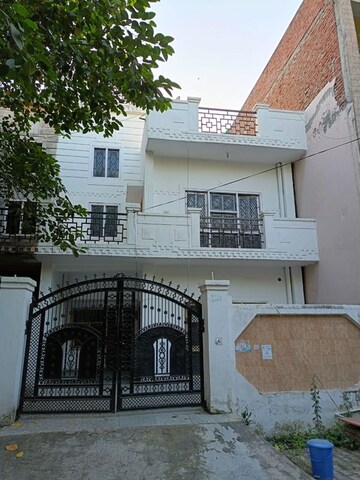 1 BHK Apartment For Rent in Vasundhara Complex, Vasundhara Sector 16