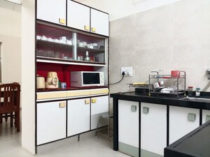 Kitchen in 4 BHK Apartment at Andheri East – for Rent