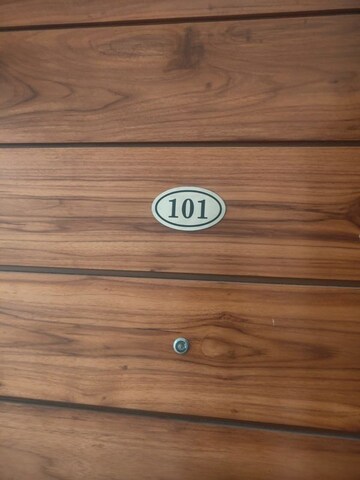 Furnished Amenities in 3 BHK Apartment at Bearys Cul De Sac, Richmond Town – for Rent