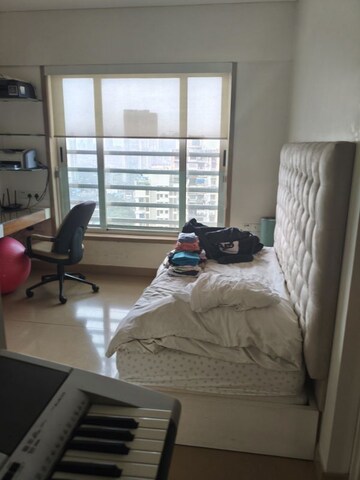 Bedroom in 3 BHK Apartment at Orbit Heights Tardeo, Grant Road – for Sale