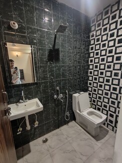 2 BHK Builder Floor For Rent in Neb Sarai