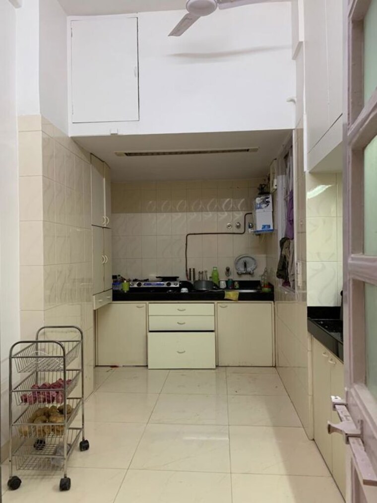 Kitchen, jorawar-bhavan 1 Bedroom 360 Sq.Ft. Apartment In Marine Lines Mumbai 10040596
