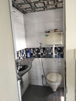Bathroom in 3 BHK Apartment at Shree Heights Tardeo, Tardeo – for Sale