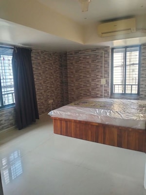 Bedroom in 3 BHK Apartment at Shree Heights Tardeo, Tardeo – for Sale