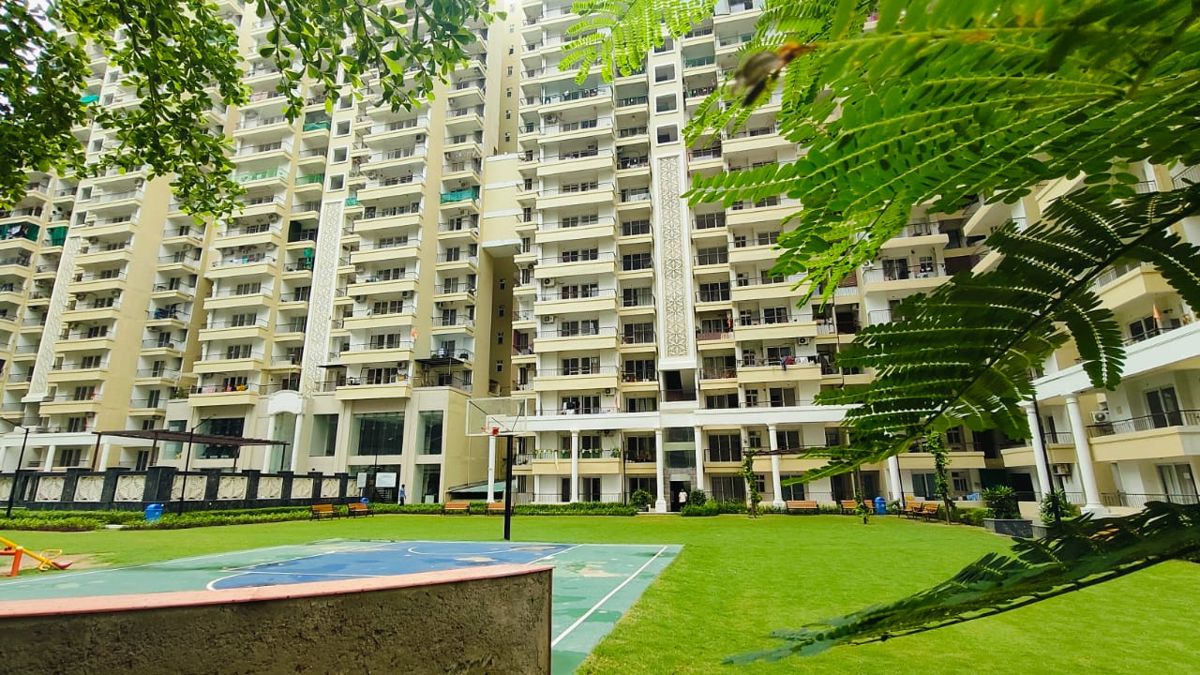2 BHK Apartment For Sale in SVP Gulmohur Garden