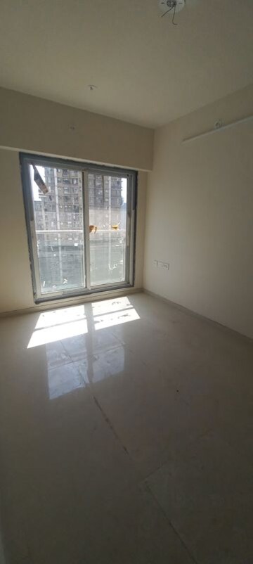 Room in 1 BHK Apartment at Je And Vee Shiv Krupa, Malad East – for Sale