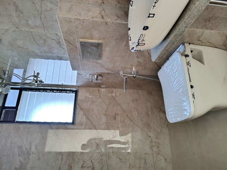 Bathroom, prem-sagar-chs-santacruz-west 1 Bedroom 525 Sq.Ft. Apartment In Santacruz West Mumbai 10068464