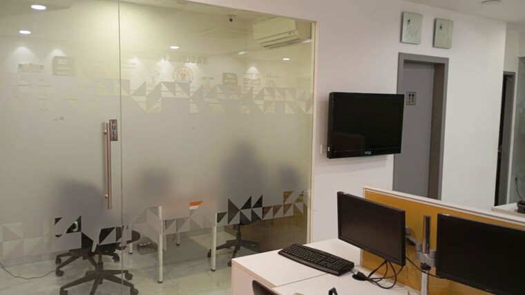Team Area, kanakia-zillion Commercial Office Space 2183 Sq.Ft. In Kurla West Mumbai 10065268