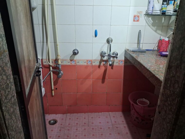 Bathroom, kharghar 2 Bedroom 1050 Sq.Ft. Apartment In Kharghar Navi Mumbai 10068467
