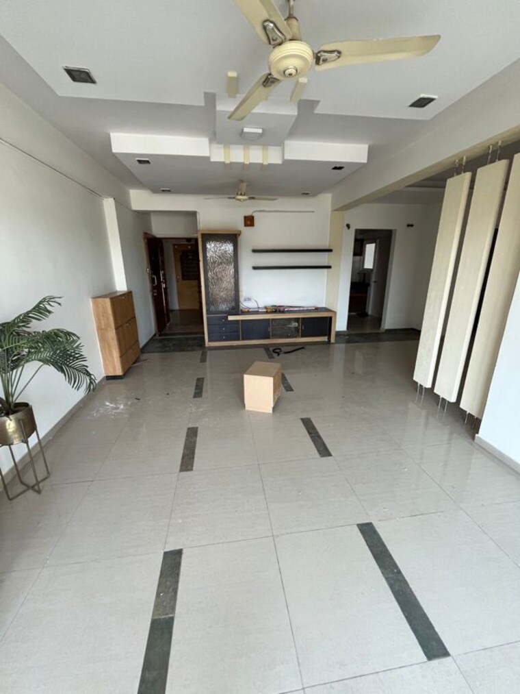 Hall, ramdevnagar 3 Bedroom 1830 Sq.Ft. Apartment In Ramdevnagar Ahmedabad 10068491
